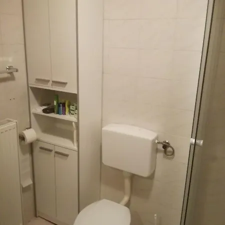 Zora Apartmant * Visoko (Sencur)